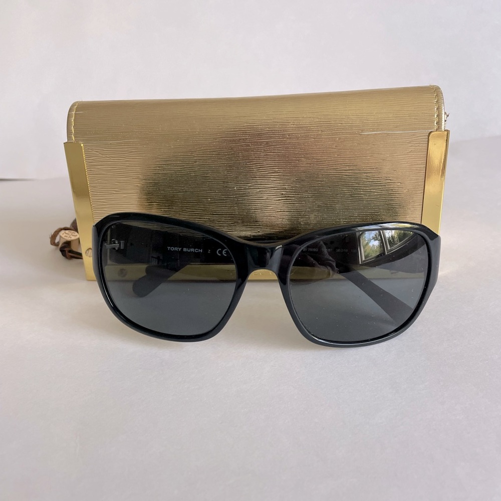 Tory Burch Black Sunglasses